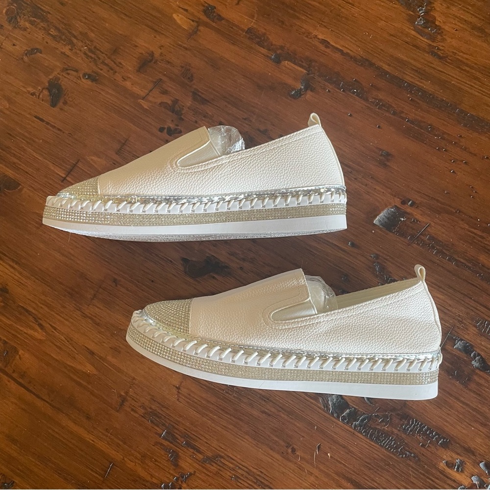 NWOT Elegant White Flats with Rhinestone Embellishments